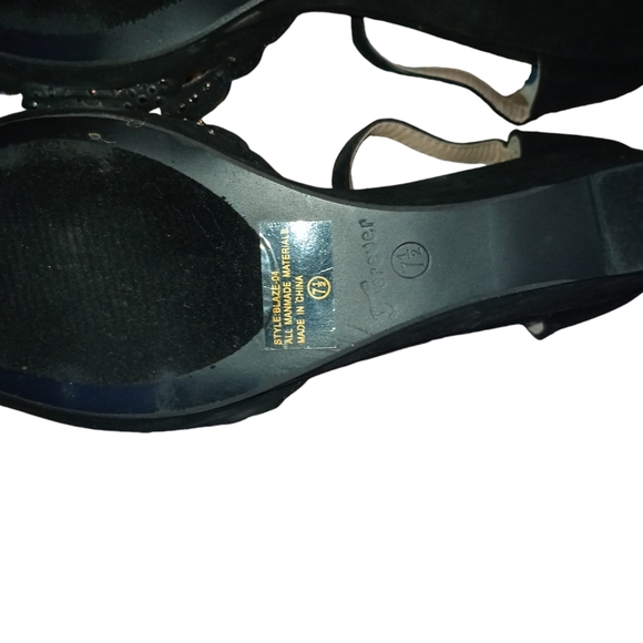 NWT Forever ( 7.5) black jeweled wedge sandals - Picture 5 of 5